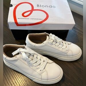 Blondo White Leather Waterproof Sneakers
